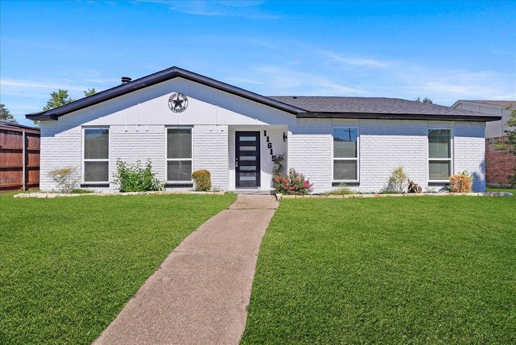 11615 Featherbrook Drive, Dallas, TX 75228 11615 Featherbrook Drive, Dallas, TX 75228