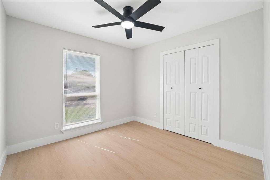 11615 Featherbrook Drive, Dallas, TX 75228 11615 Featherbrook Drive, Dallas, TX 75228