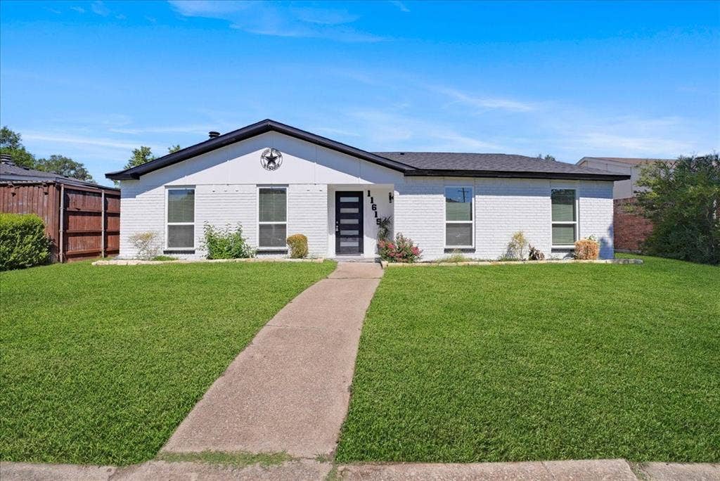 11615 Featherbrook Drive, Dallas, TX 75228 11615 Featherbrook Drive, Dallas, TX 75228