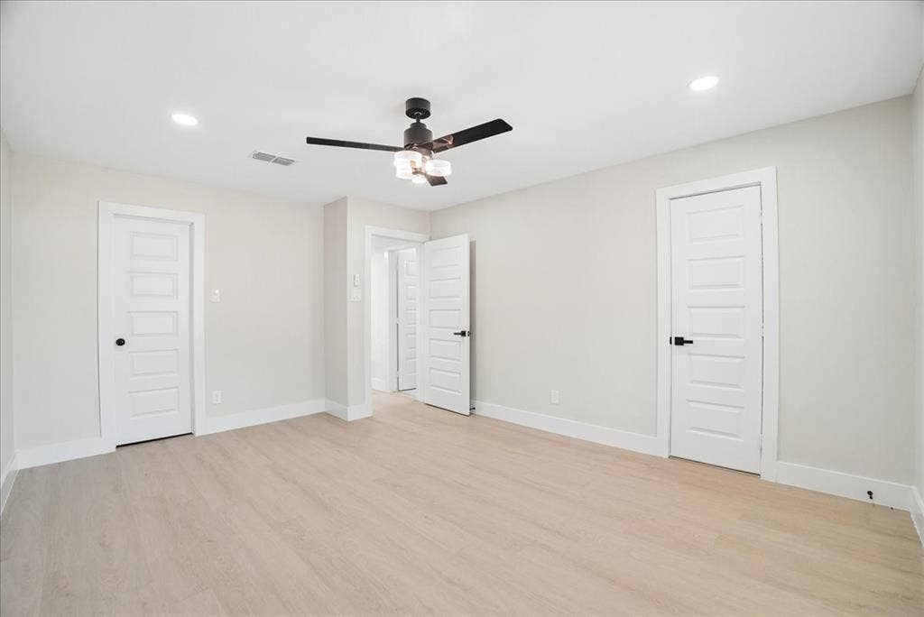 11615 Featherbrook Drive, Dallas, TX 75228 11615 Featherbrook Drive, Dallas, TX 75228