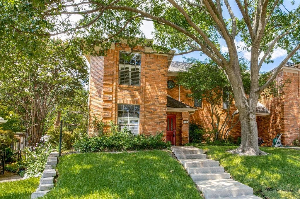 9229 Highedge Circle, Dallas, TX 75238 9229 Highedge Circle, Dallas, TX 75238