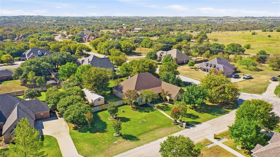 Property photo for 223 Deer Creek Drive, Aledo, TX