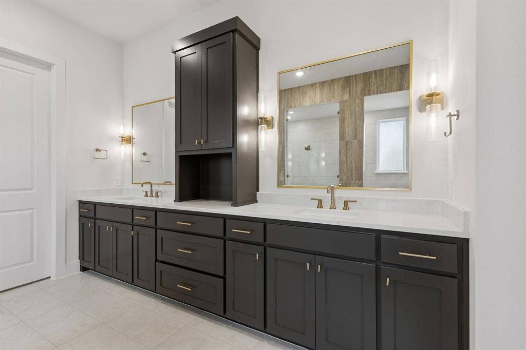 8729 Porch Place, McKinney, TX 75071 Plenty of space for two in this over the top owner's bath!