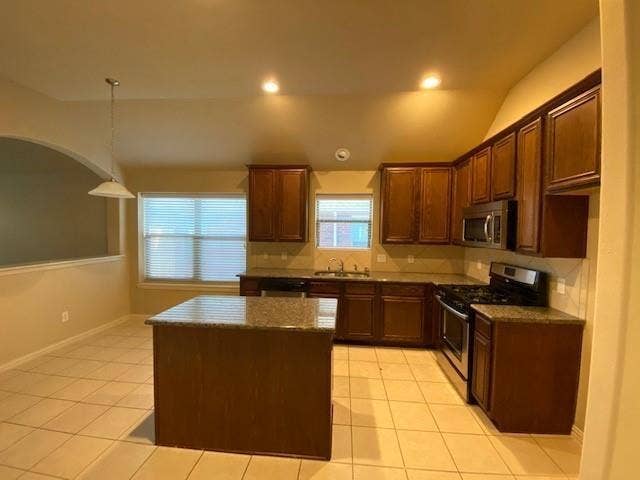 2424 Gold Rush Drive, McKinney, TX 75071 2424 Gold Rush Drive, McKinney, TX 75071