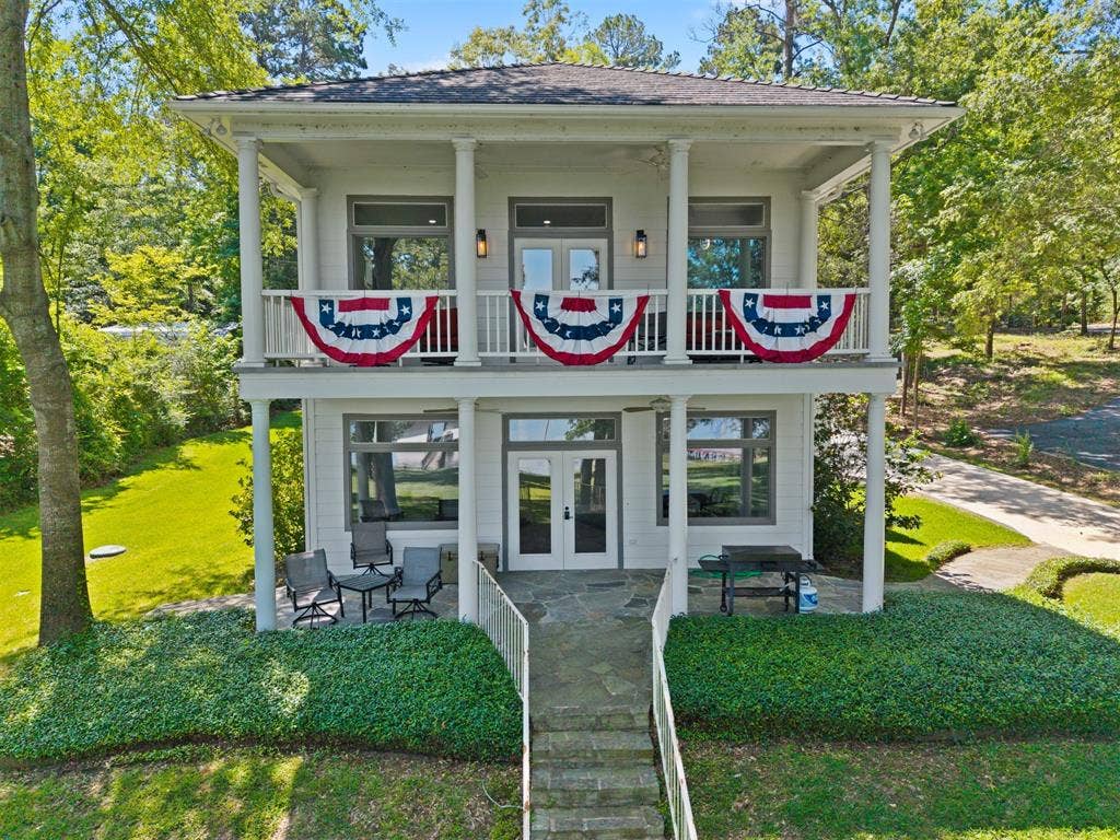 18630 Eastside Road, Troup, TX 75789 18630 Eastside Road, Troup, TX 75789