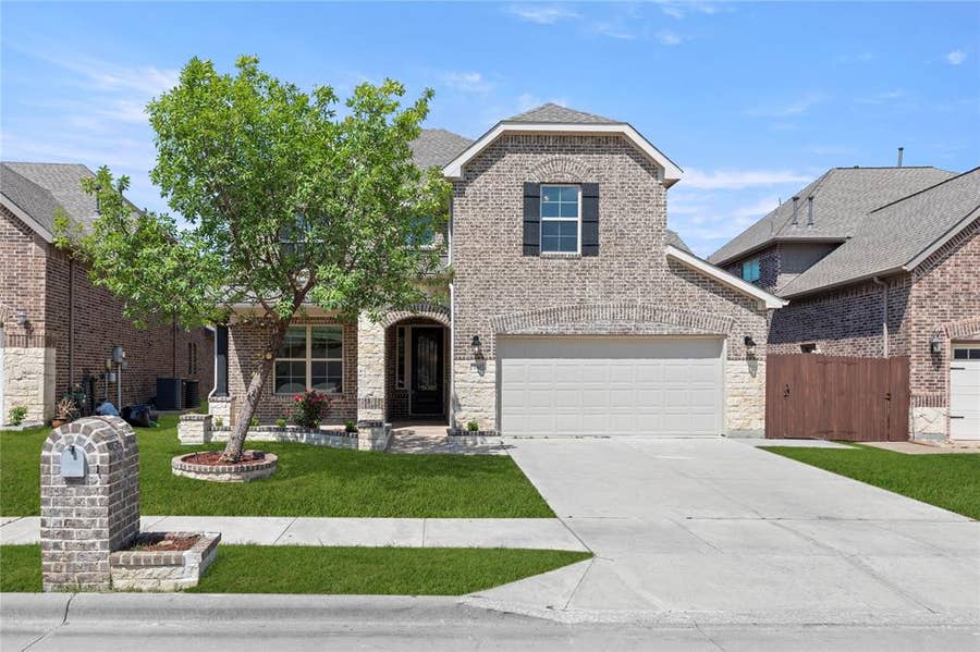 Property photo for 740 Sundrop Drive, Little Elm, TX