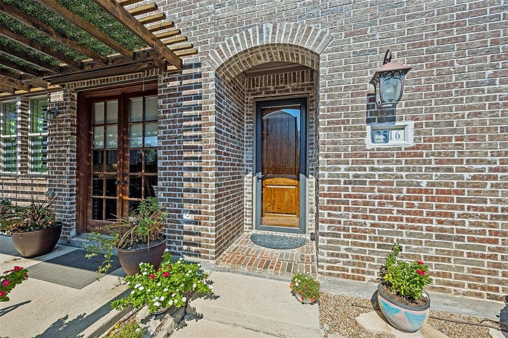 2516 Bill Moses Parkway, Farmers Branch, TX 75234 2516 Bill Moses Parkway, Farmers Branch, TX 75234