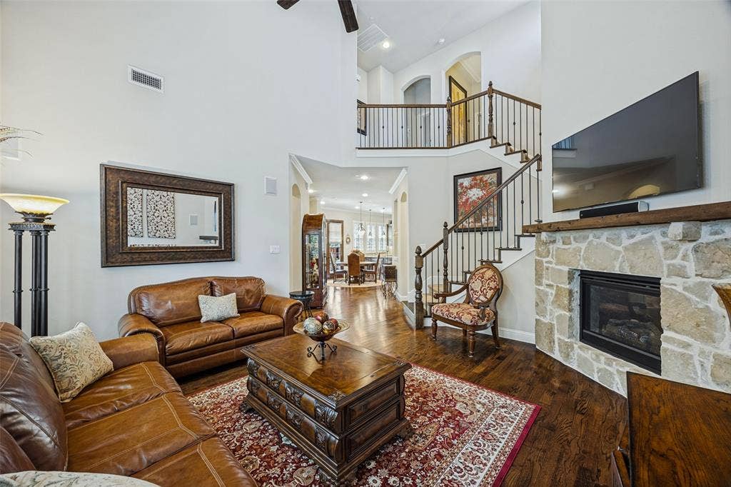 2516 Bill Moses Parkway, Farmers Branch, TX 75234 2516 Bill Moses Parkway, Farmers Branch, TX 75234
