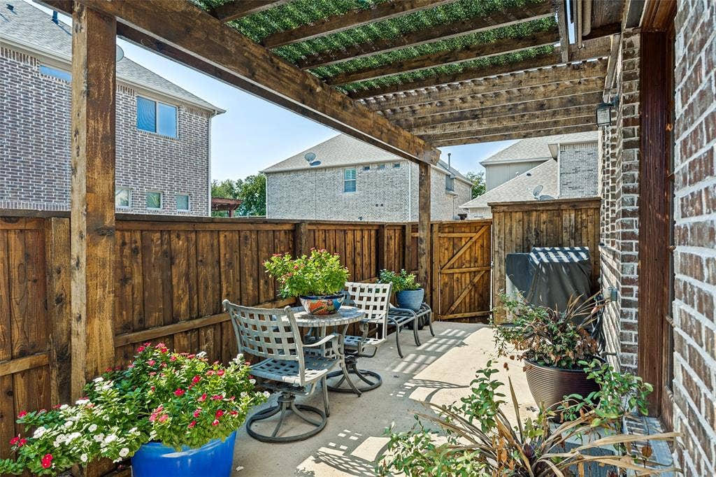 2516 Bill Moses Parkway, Farmers Branch, TX 75234 2516 Bill Moses Parkway, Farmers Branch, TX 75234