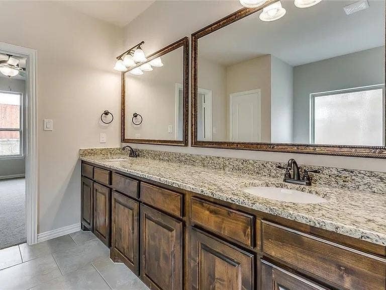 2740 Chimney Rock Road, Burleson, TX 76028