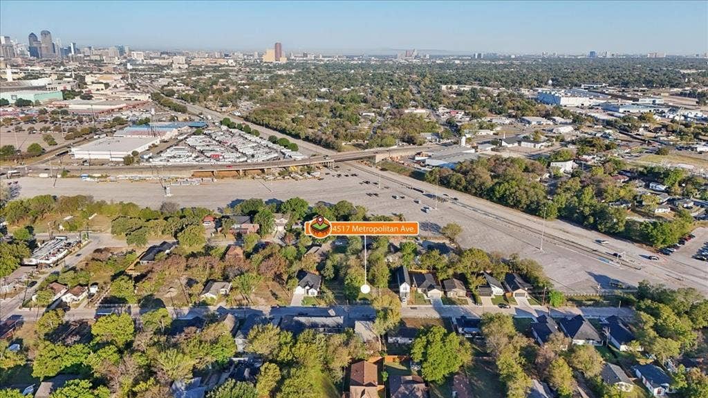 4517 Metropolitan Avenue, Dallas, TX 75210 Additional content
