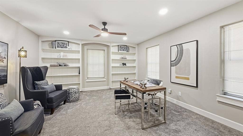 1004 Lakeview Drive, Joshua, TX 76058
