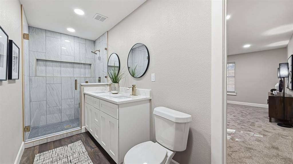 1004 Lakeview Drive, Joshua, TX 76058