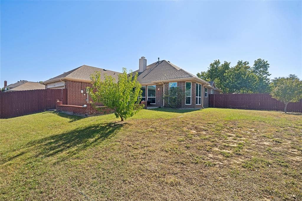 4714 Parkhaven Drive, Garland, TX 75043 4714 Parkhaven Drive, Garland, TX 75043