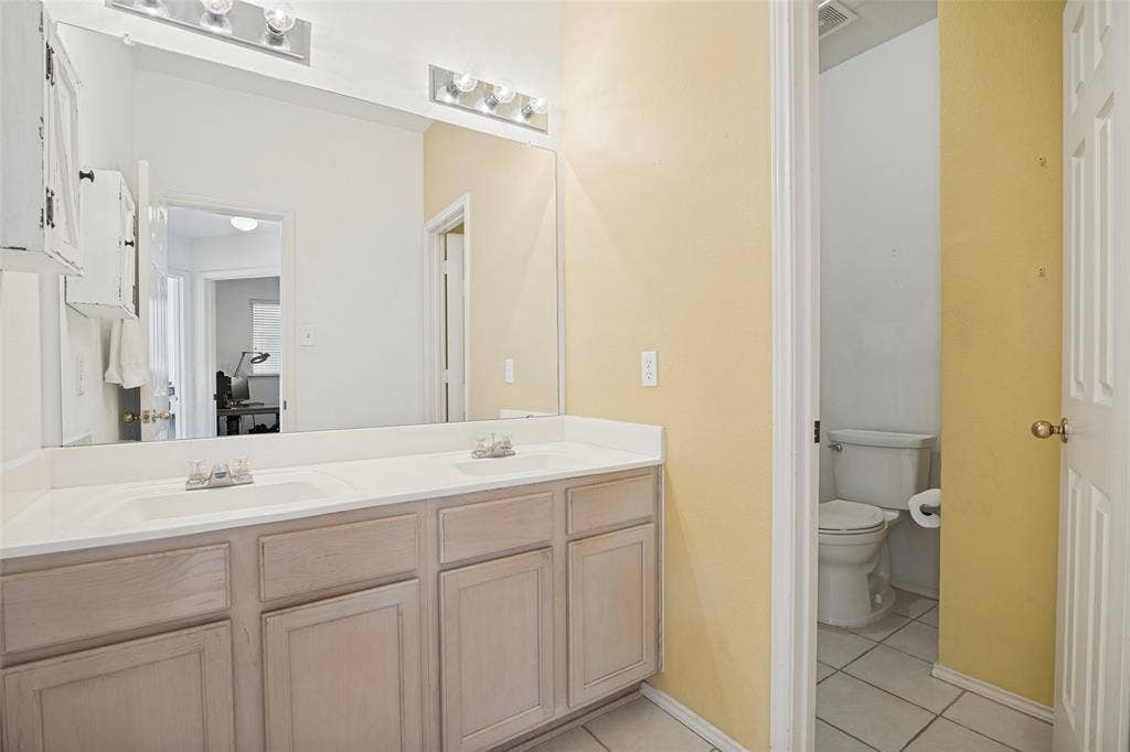 4714 Parkhaven Drive, Garland, TX 75043 4714 Parkhaven Drive, Garland, TX 75043