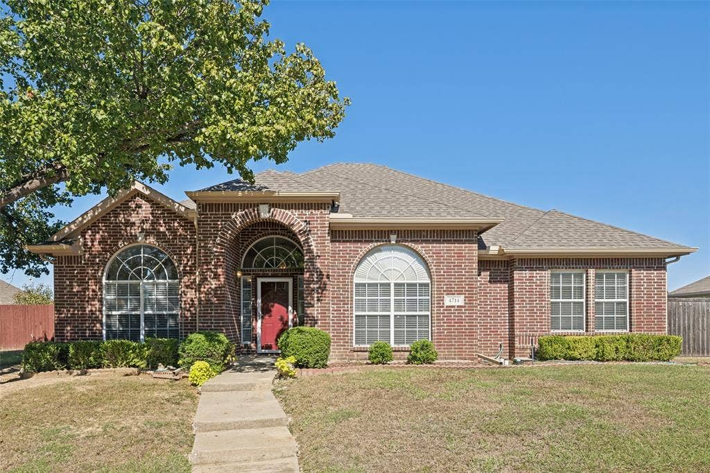 4714 Parkhaven Drive, Garland, TX 75043 4714 Parkhaven Drive, Garland, TX 75043