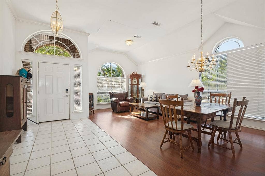 4714 Parkhaven Drive, Garland, TX 75043 4714 Parkhaven Drive, Garland, TX 75043