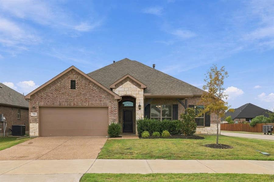 Property photo for 2916 Bobcat Drive, Melissa, TX