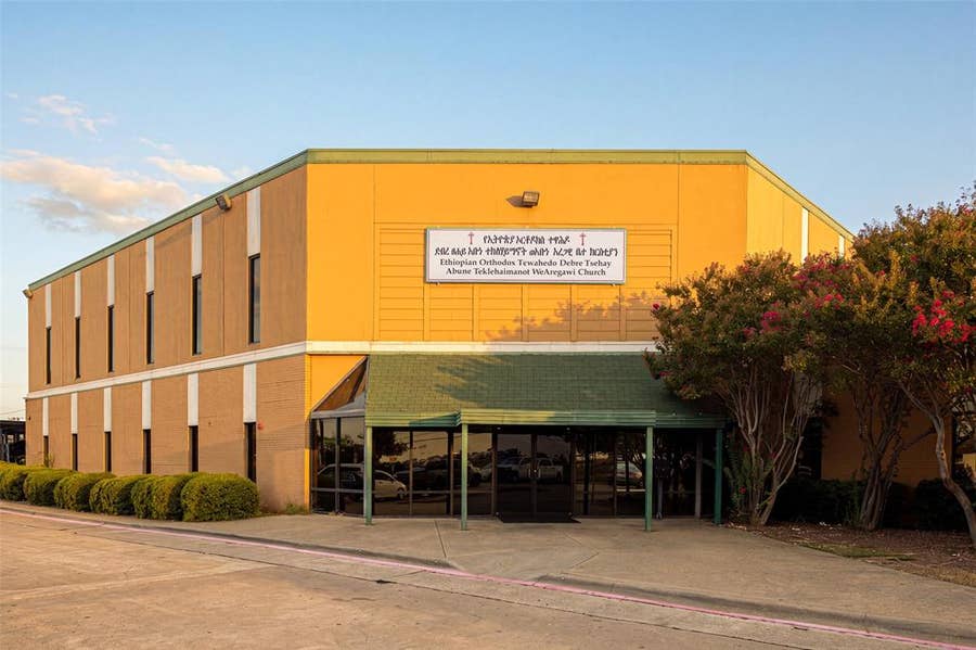 Property photo for 1621 S Jupiter Road, Garland, TX