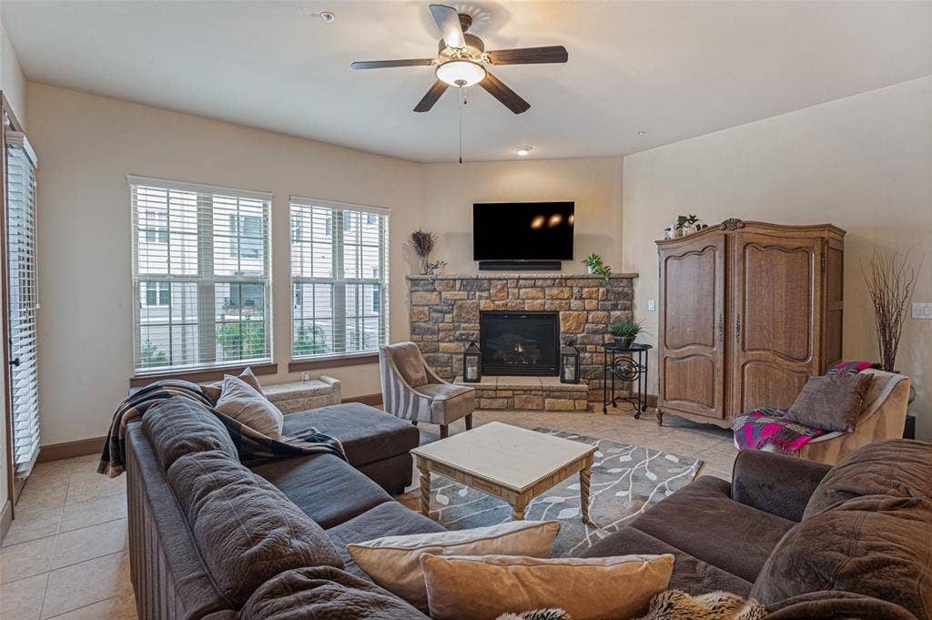 610 Via Ravello, #212, Irving, TX 75039 610 Via Ravello, #212, Irving, TX 75039