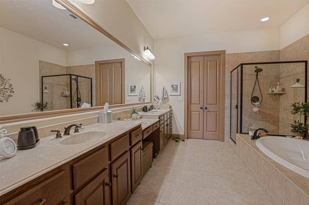 610 Via Ravello, #212, Irving, TX 75039 610 Via Ravello, #212, Irving, TX 75039
