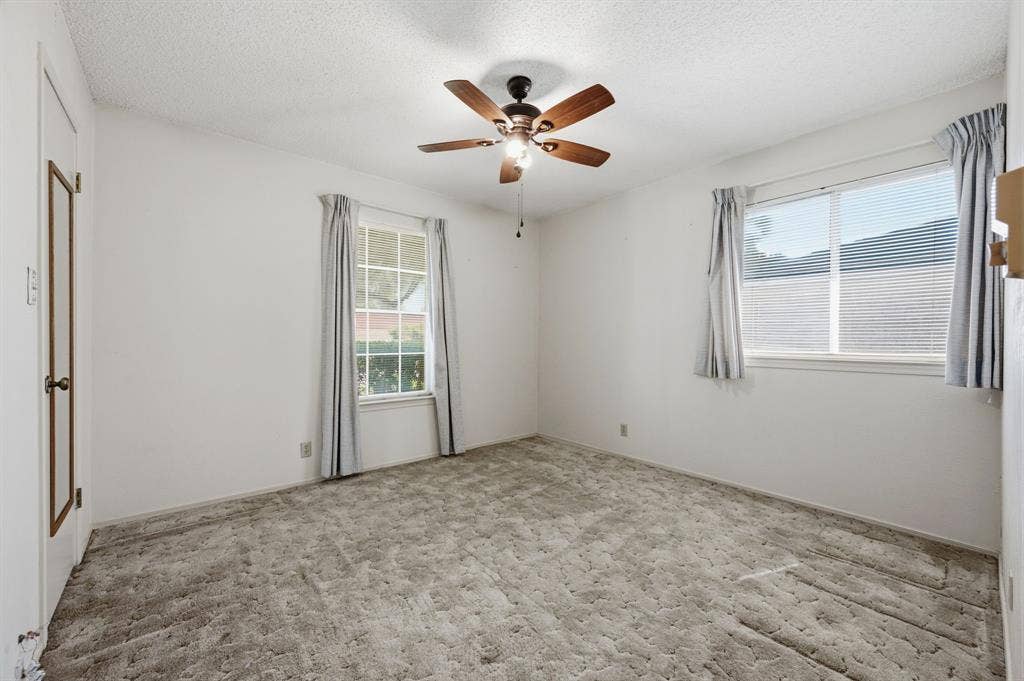 4041 Alava Drive, Fort Worth, TX 76133 4041 Alava Drive, Fort Worth, TX 76133
