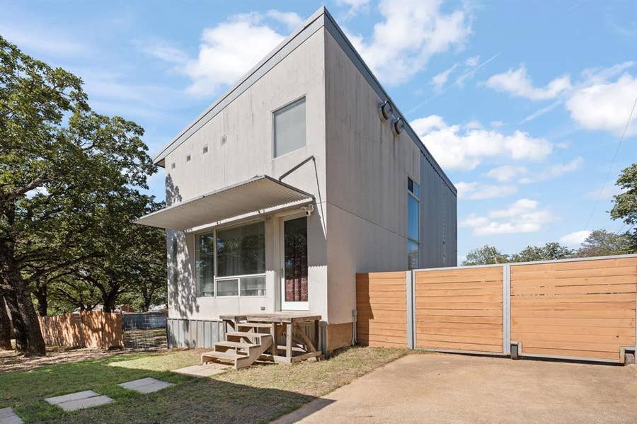 Property photo for 408 Pecan Drive, Burleson, TX