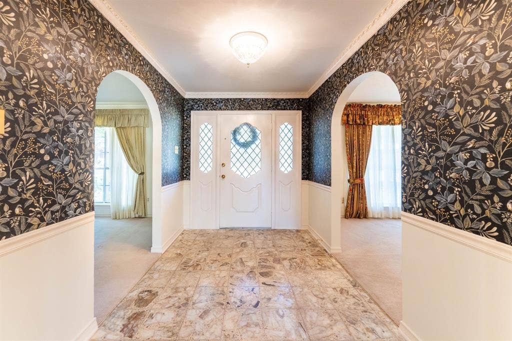 1706 Dakota Drive, Garland, TX 75043