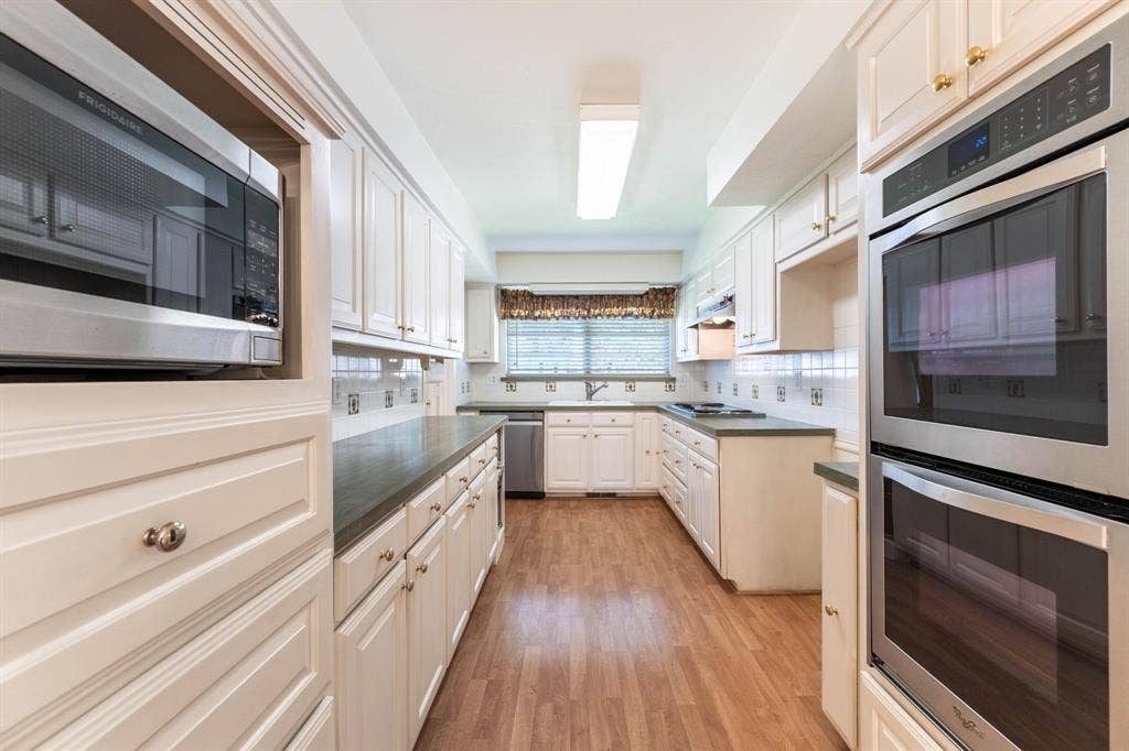 1706 Dakota Drive, Garland, TX 75043