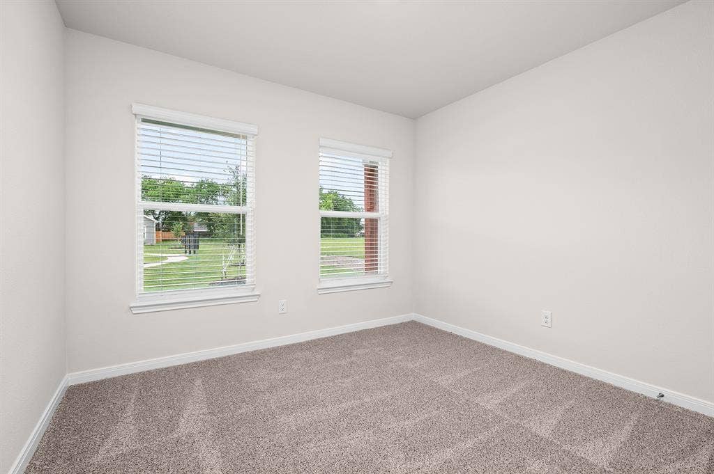132 North Island Drive, Terrell, TX 75160 132 North Island Drive, Terrell, TX 75160