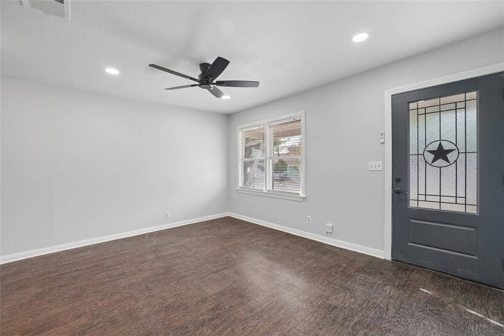 2333 Bird Street, Fort Worth, TX 76111