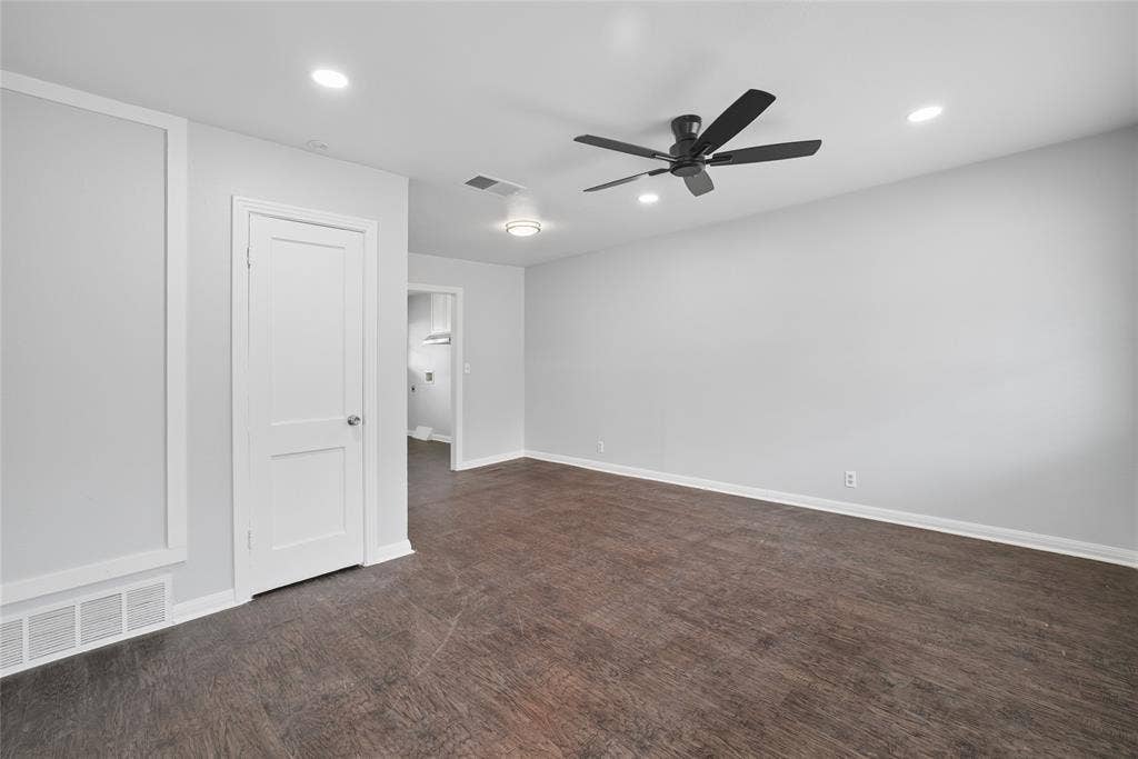 2333 Bird Street, Fort Worth, TX 76111