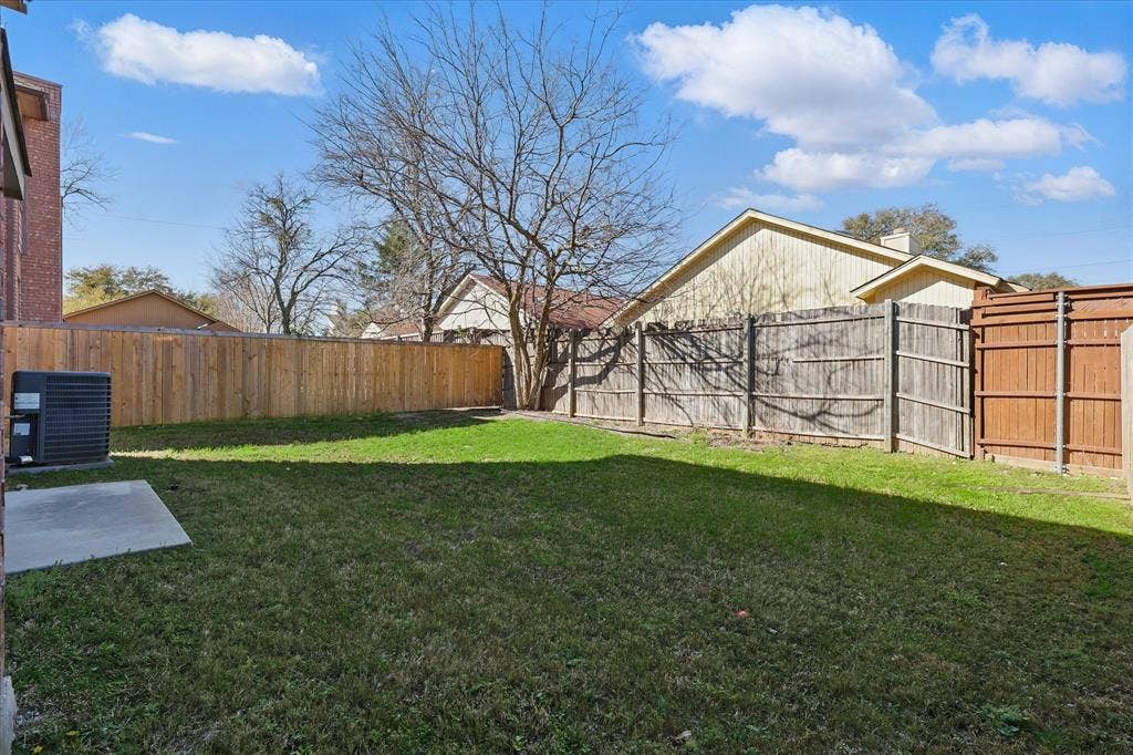 3709 Pearl Trail, Garland, TX 75044