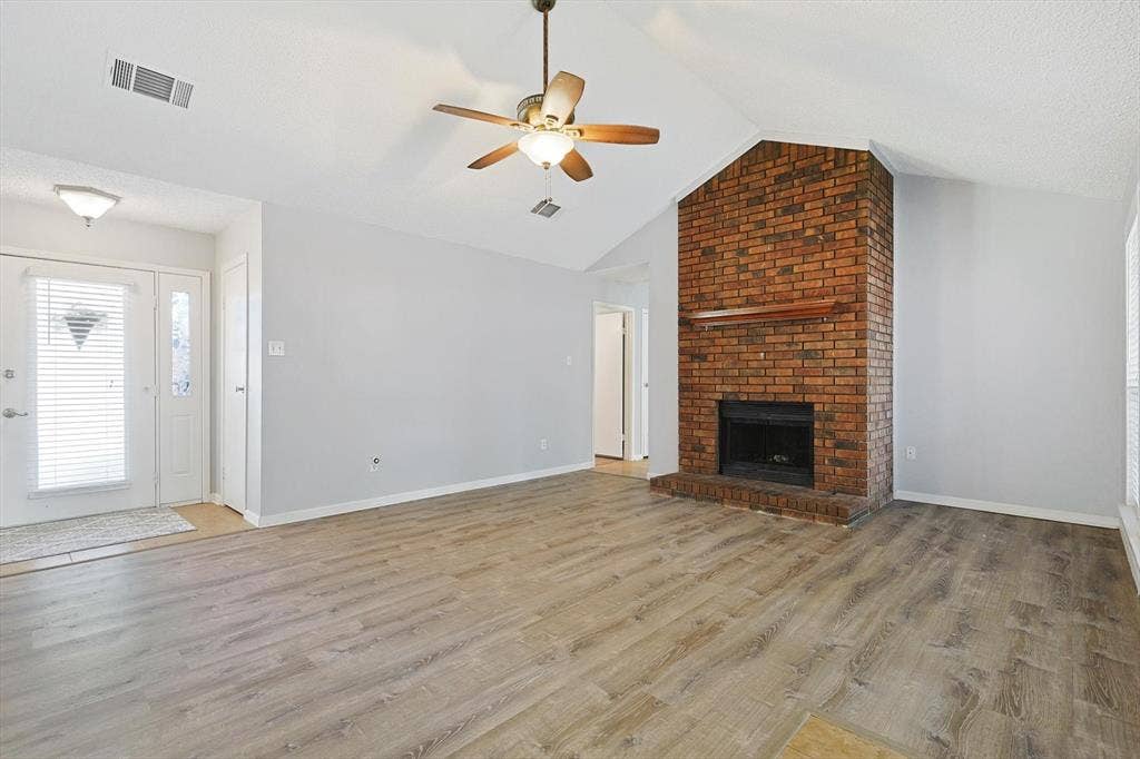 266 Pinyon Lane, Coppell, TX 75019 266 Pinyon Lane, Coppell, TX 75019