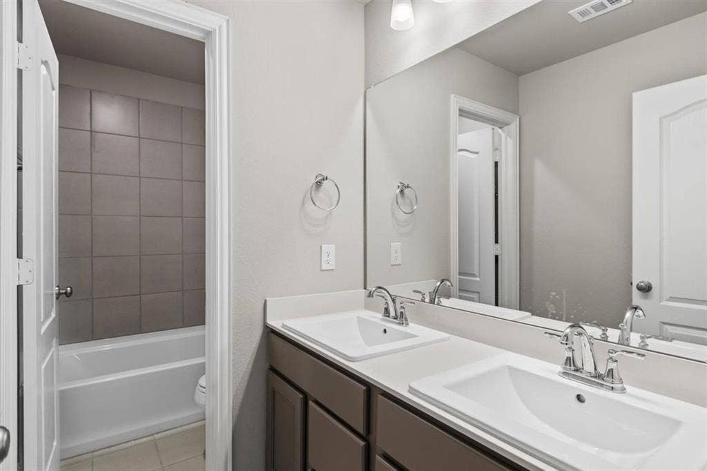 Crockett Floorplan 12