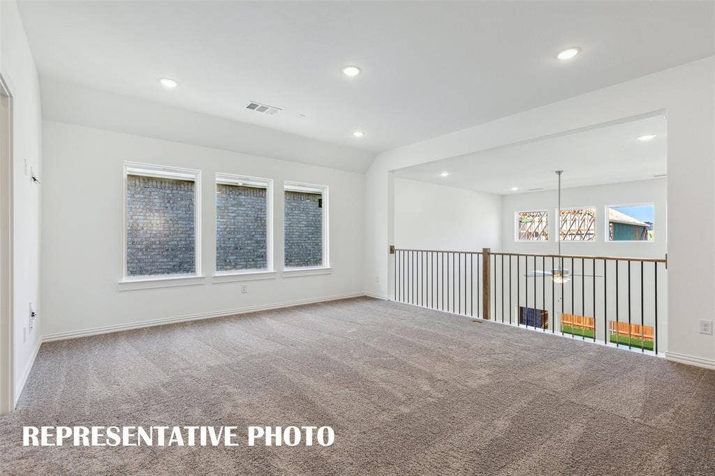 5401 Roselyn Way, McKinney, TX 75070 The entire family will enjoy plenty of fun times in this light filled, spacious game room! REPRESENTATIVE PHOTO