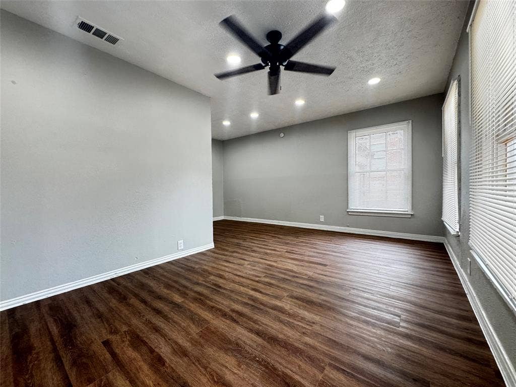 6338 Belgrade Avenue, Dallas, TX 75227 6338 Belgrade Avenue, Dallas, TX 75227