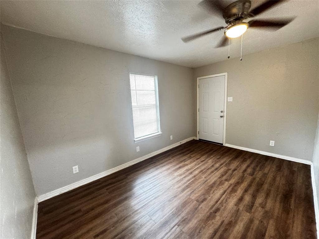 6338 Belgrade Avenue, Dallas, TX 75227 6338 Belgrade Avenue, Dallas, TX 75227