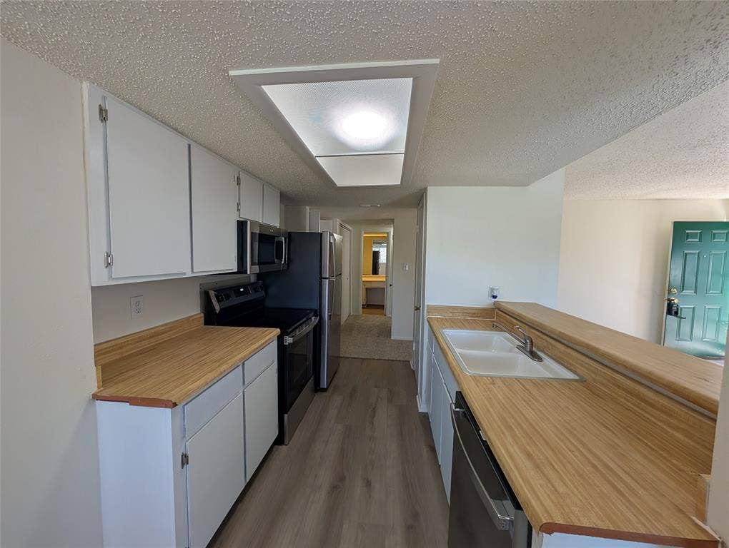 7431 Holly Hill Drive, #219, Dallas, TX 75231