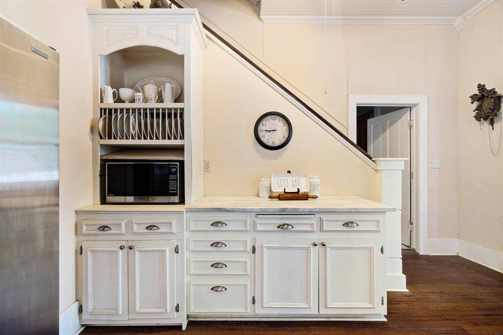 334 W Washington Street, Paris, TX 75460