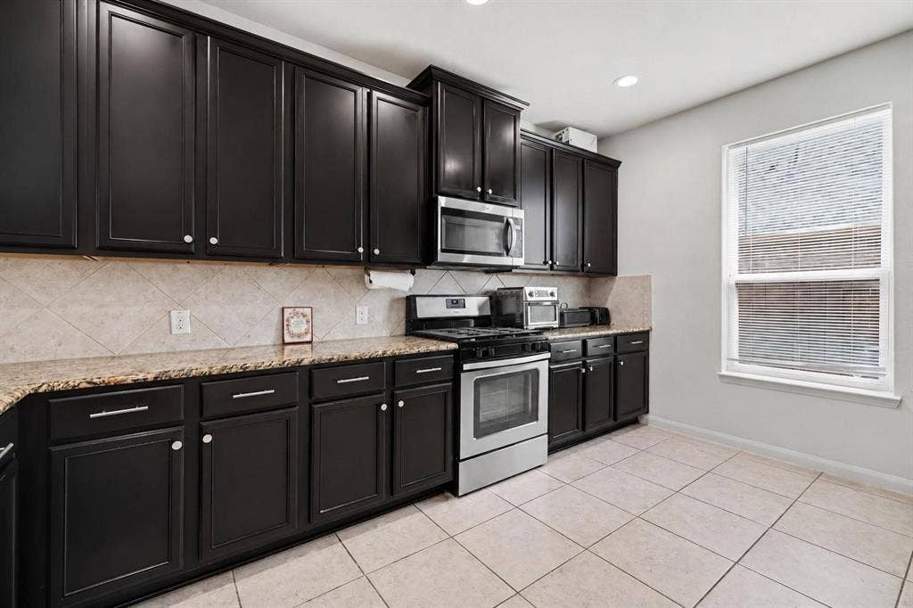 424 Winchester Drive, Celina, TX 75009