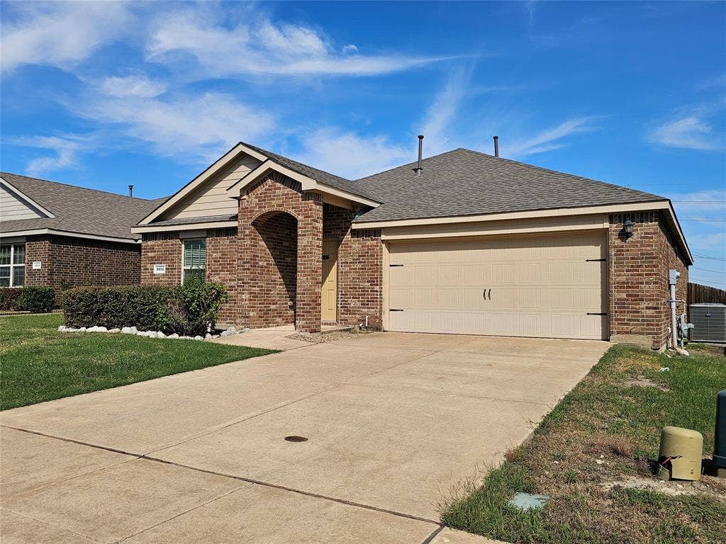 1412 Meadow Creek Drive, Princeton, TX 75407 1412 Meadow Creek Drive, Princeton, TX 75407