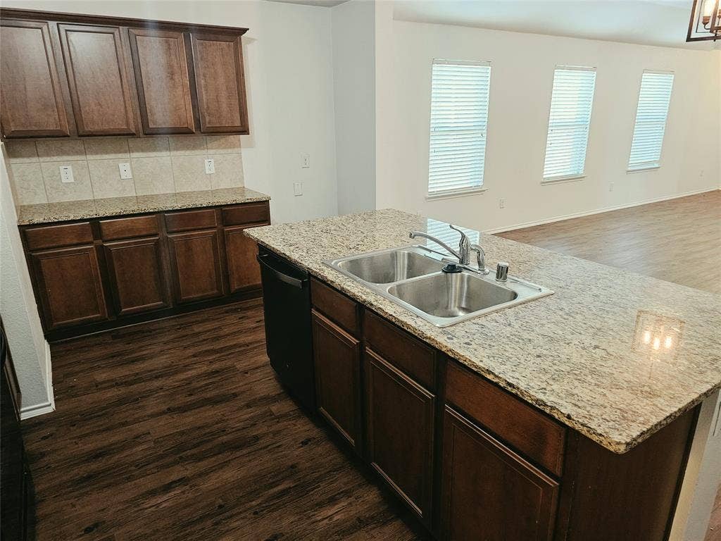 1412 Meadow Creek Drive, Princeton, TX 75407 1412 Meadow Creek Drive, Princeton, TX 75407