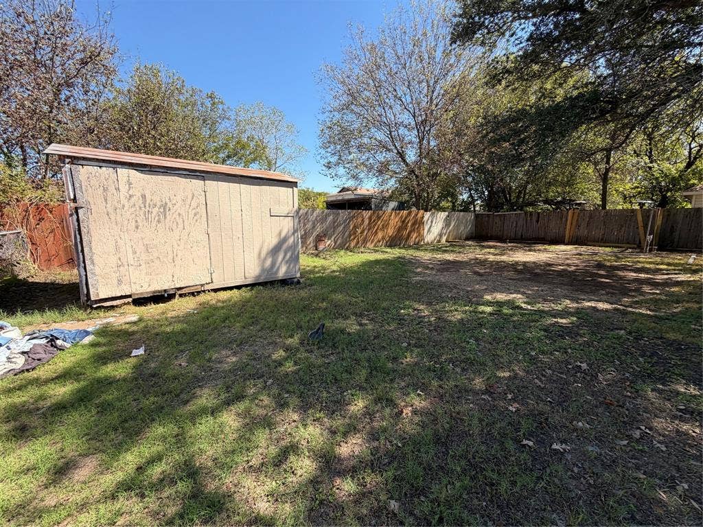 309 Boyd Street, Cleburne, TX 76031