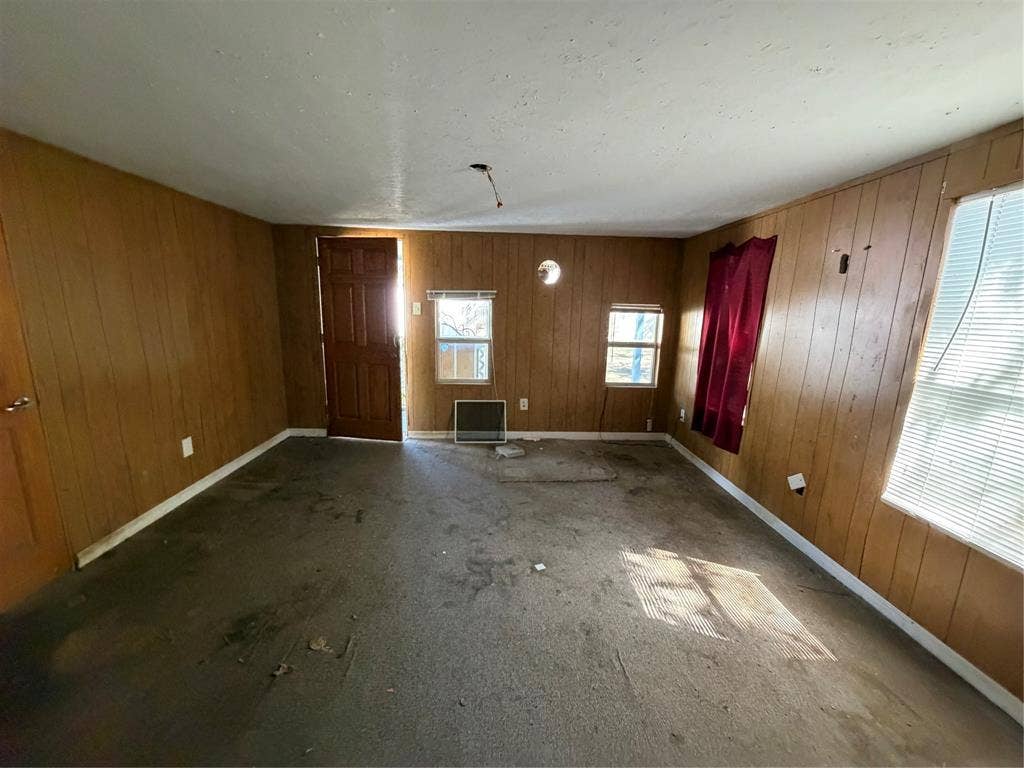 309 Boyd Street, Cleburne, TX 76031