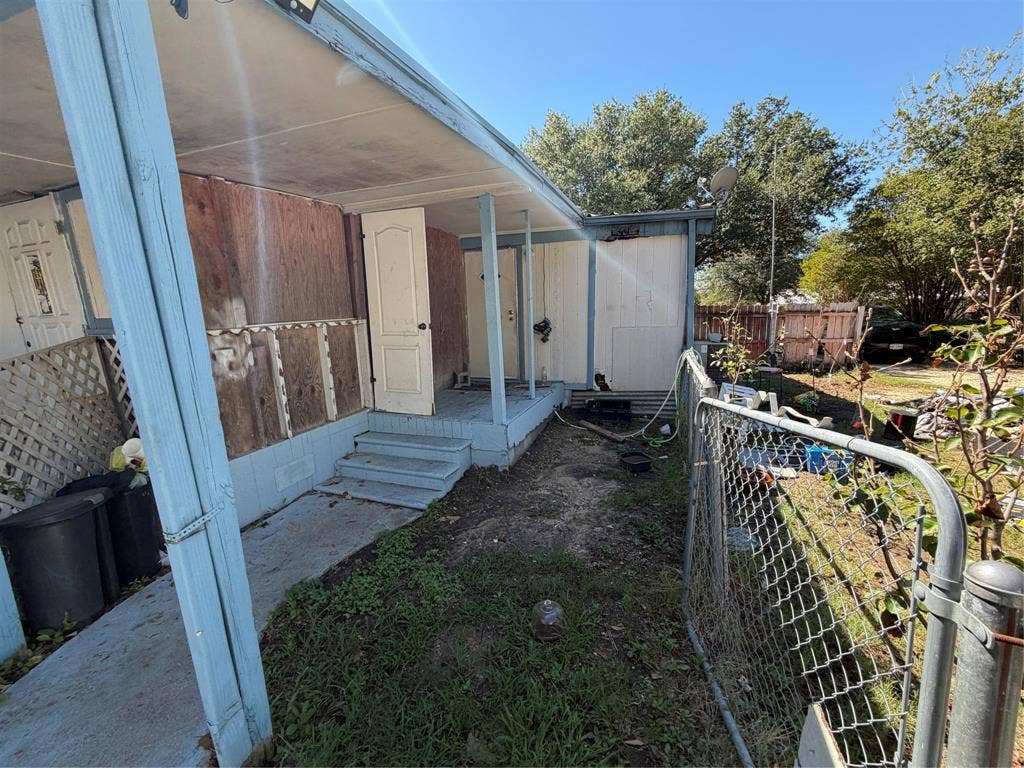 309 Boyd Street, Cleburne, TX 76031