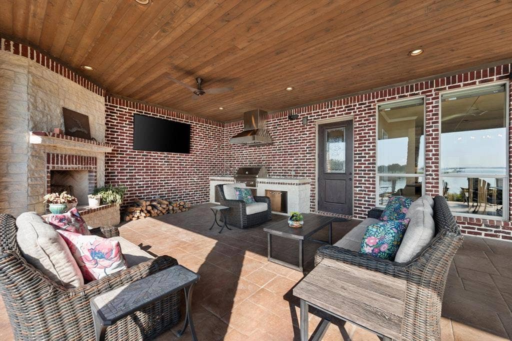 470 White Rock Road, Corsicana, TX 75109
