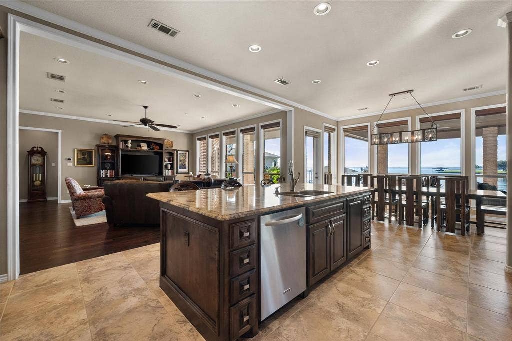 470 White Rock Road, Corsicana, TX 75109