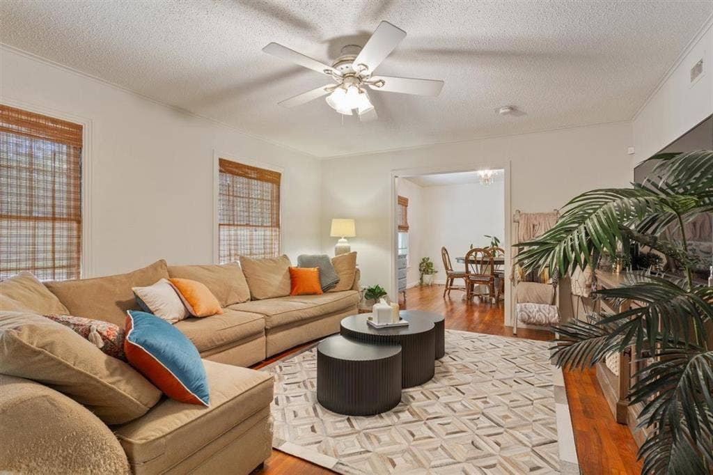 2501 N 32nd Street, Waco, TX 76708