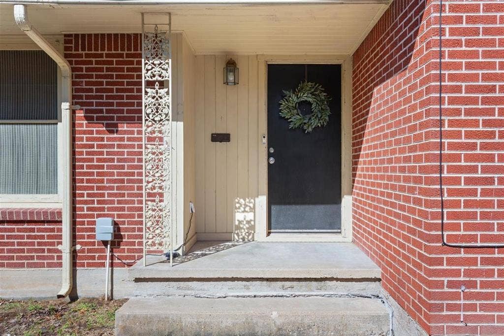 2501 N 32nd Street, Waco, TX 76708